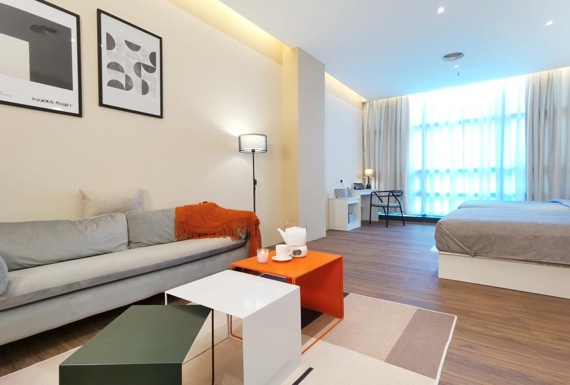 The Sandstone - Bangsar Trade Centre Pangsapuri *